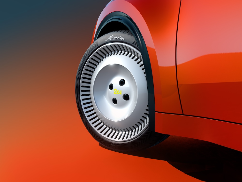Détail de la roue du Citroën 2CV concept sous la carrosserie orange